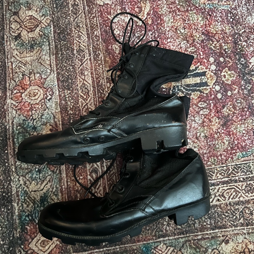 Men's Black Lace-Up Combat Boots